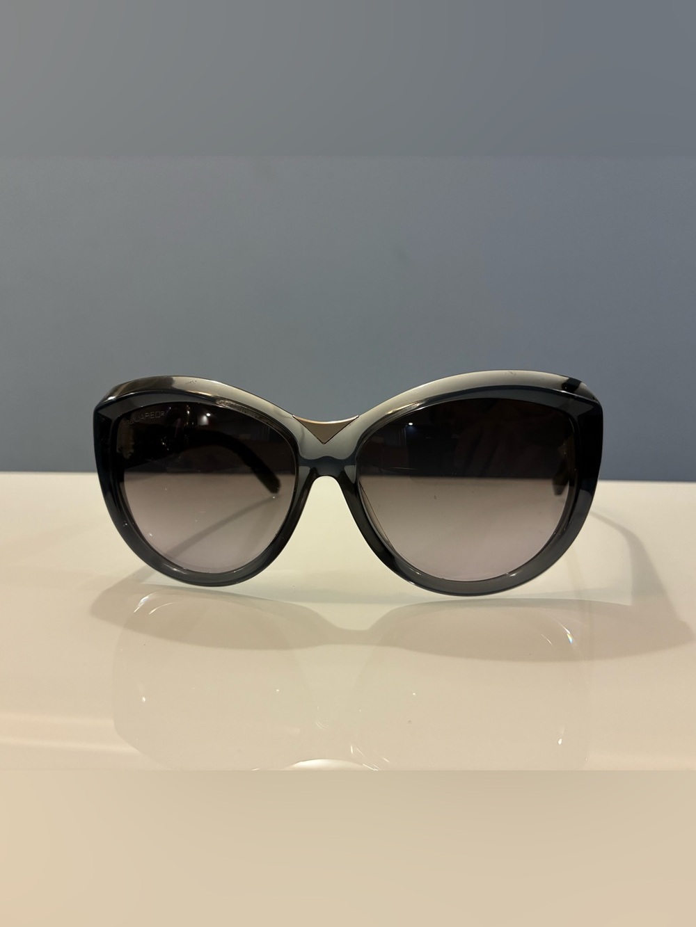 DSQUARED Women's Black Gradient Oversized Sunglasses